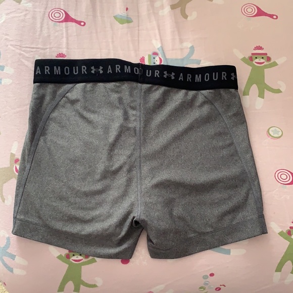 Under Armor Spandex - Picture 3 of 3